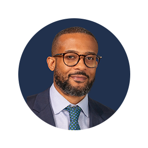 headshot of Seth Evans